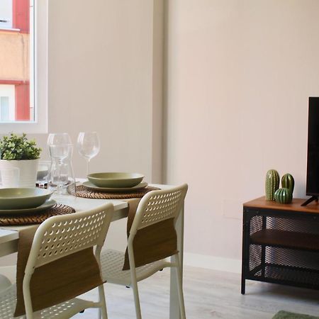 ア・コルーニャModerno Apartamento En El Centro De Corunaアパートメント エクステリア 写真