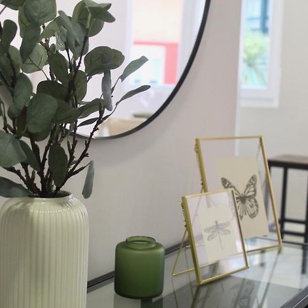ア・コルーニャModerno Apartamento En El Centro De Corunaアパートメント エクステリア 写真